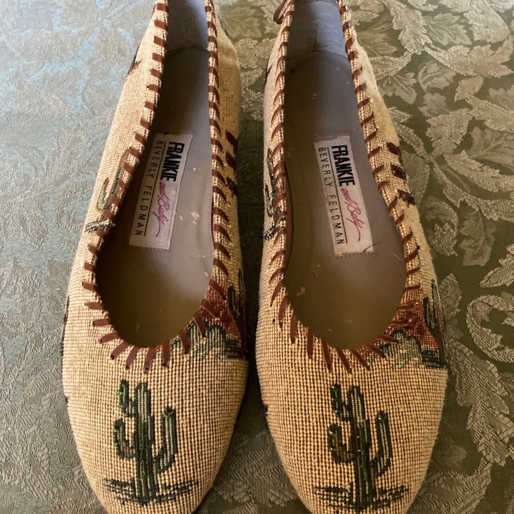 Beverly Feldman🌵Loafers